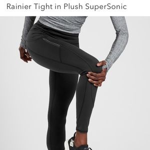 Athleta Rainier Tight Workout Leggings